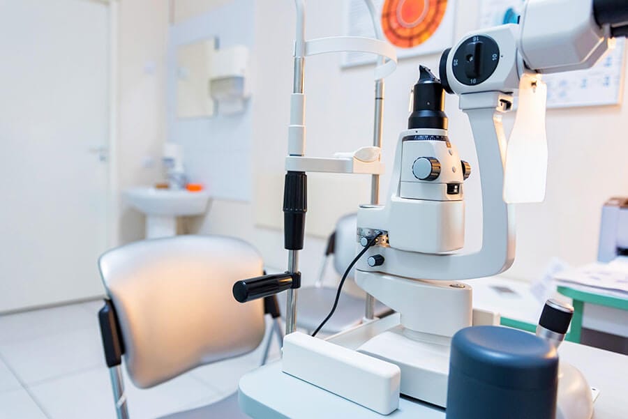 What to Expect During a Routine Eye Exam, Including Common Tests and Procedures Optometrist