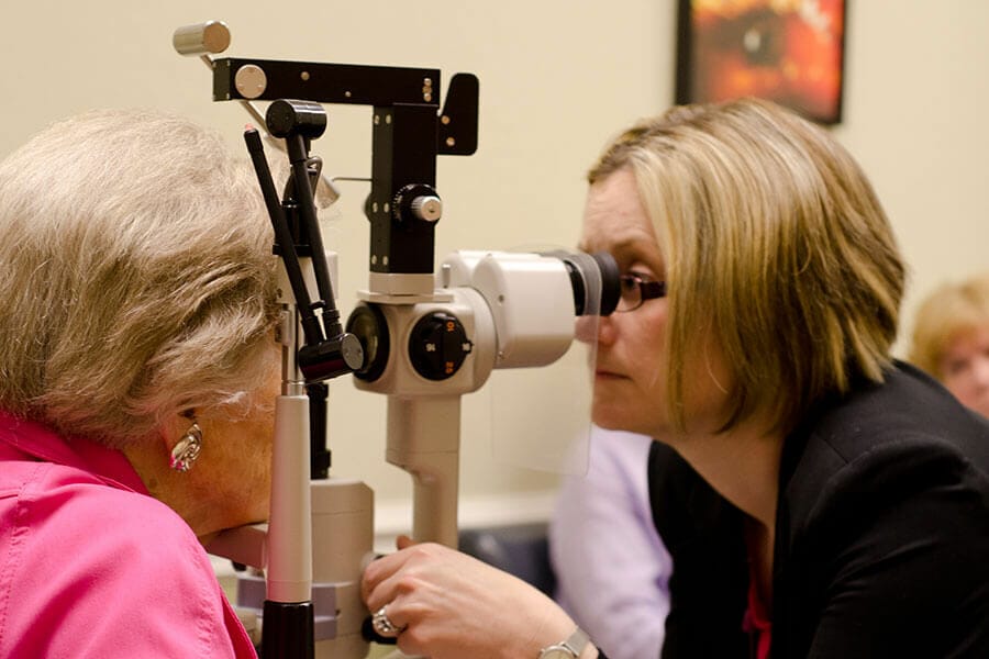 Understanding Central Serous Retinopathy: Causes, Symptoms, Diagnosis, and Treatment