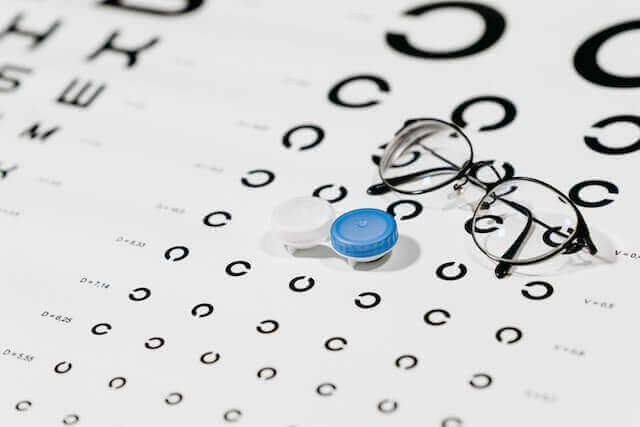 Multifocal Contact Lenses and Reading